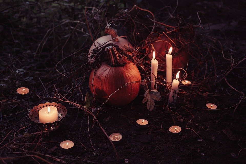 Howoween Candles